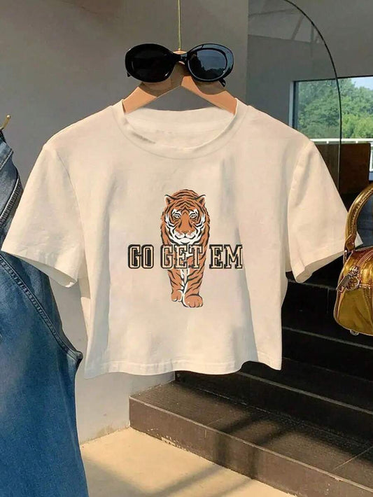 Go Get Em Tiger Graphic Cropped T-Shirt | Y2K White Women's Short Sleeve Casual Spring Summer Motivational Crop Top